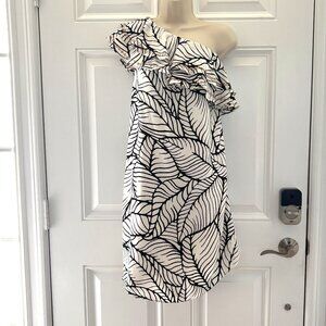 NWT One Sleeve Dress by Apt 9